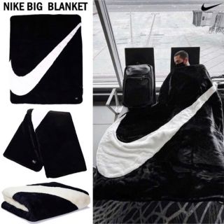 ナイキ(NIKE)の★お買い得★定価28200円★極上★極暖★NIKE ブランケット 新品未使用(その他)