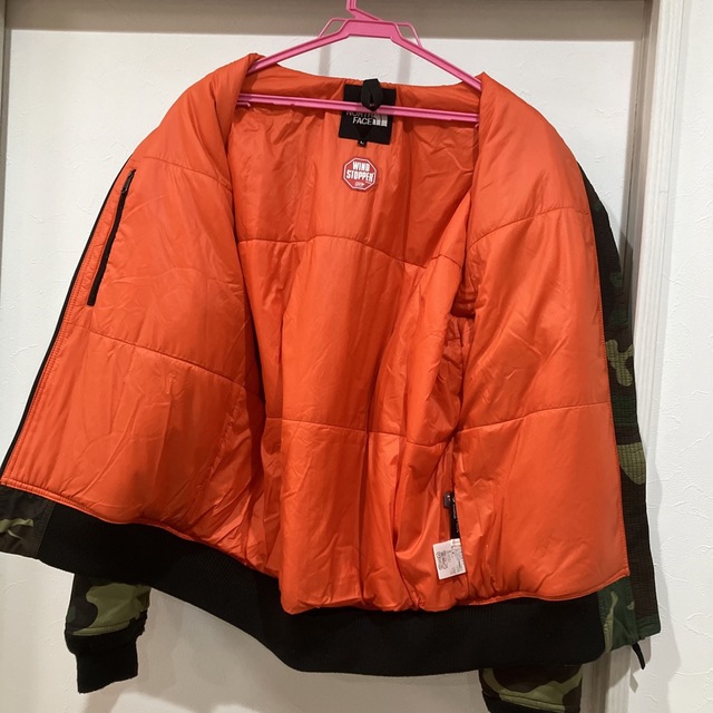 THE NORTH FACE(ザノースフェイス)のノースフェイス MA-1ブルゾン 中綿ジャケット 極暖 防風 美品 メンズのジャケット/アウター(ブルゾン)の商品写真