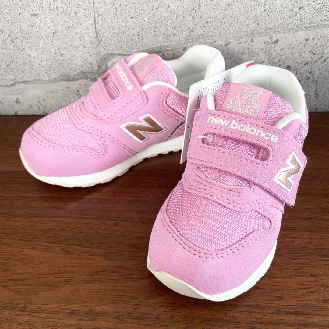 New Balance - 【新品】14.5センチ ネオン×ピンク New Balance - 【新品】14.5センチ ネオン×ピンク