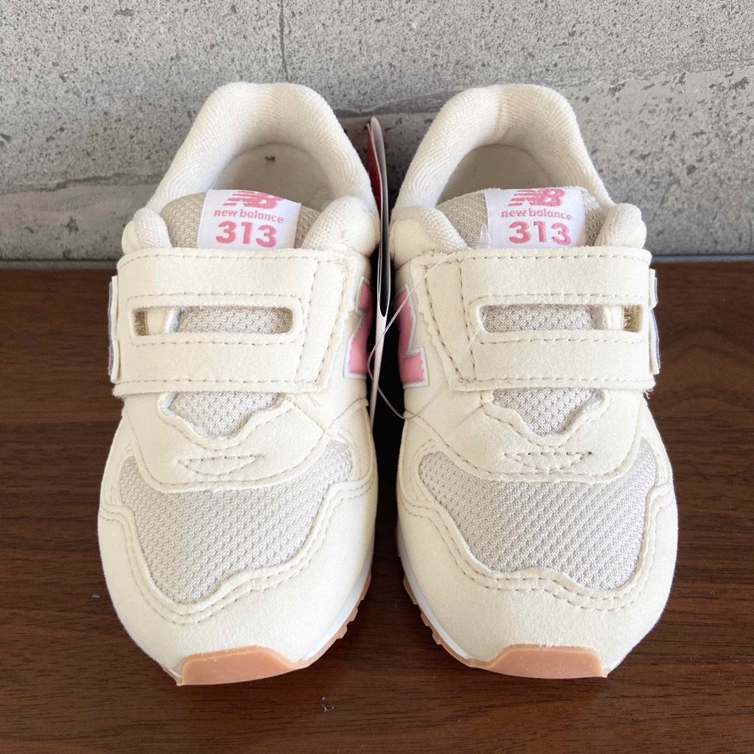 New Balance(ニューバランス)の【新品】14.5センチ グリーン ニューバランス スニーカー キッズ キッズ/ベビー/マタニティのベビー靴/シューズ(~14cm)(スニーカー)の商品写真