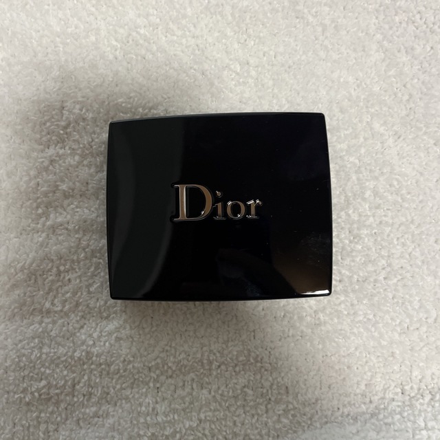 Dior(ディオール)のDiorサンククルールクチュールアイシャドウ699サマーデューン コスメ/美容のベースメイク/化粧品(アイシャドウ)の商品写真