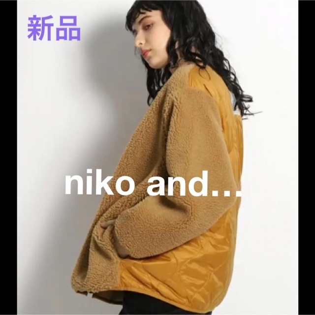 niko and…   ボアキルトクルーミリタリJK   ベージュ