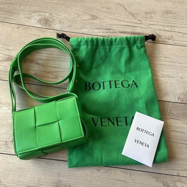 Bottega Veneta - 3/5まで限定値下げボッテガヴェネタ　キャンディカセットバッグ