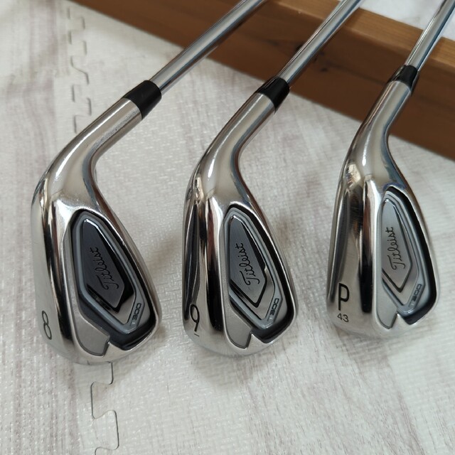 Titleist(タイトリスト)の【taiさん用】 T300（2019年）アイアンセット　D1おまけ付き スポーツ/アウトドアのゴルフ(クラブ)の商品写真