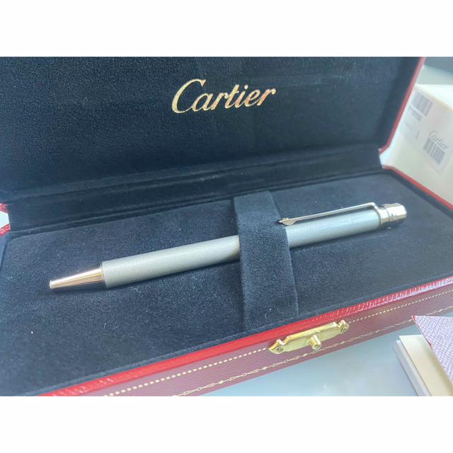 Cartier(カルティエ)のCartier  ボールペン サントス ドゥ カルティエ  ST150192 インテリア/住まい/日用品の文房具(ペン/マーカー)の商品写真