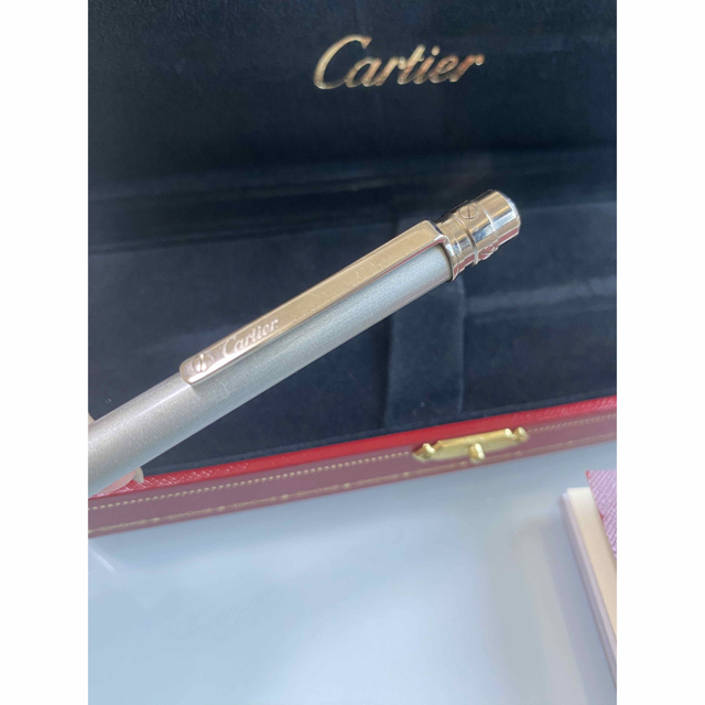 Cartier(カルティエ)のCartier  ボールペン サントス ドゥ カルティエ  ST150192 インテリア/住まい/日用品の文房具(ペン/マーカー)の商品写真