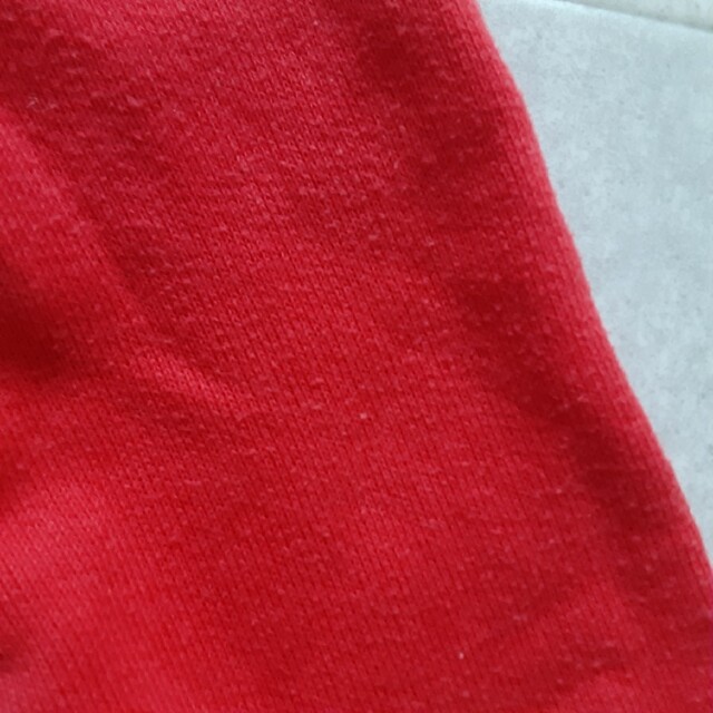 e.a.B(エーアーベー)のエーアーベー パーカー スウェット 90 赤 チェリー さくらんぼ 女の子 べべ キッズ/ベビー/マタニティのキッズ服女の子用(90cm~)(Tシャツ/カットソー)の商品写真