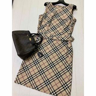バーバリー(BURBERRY) ひざ丈ワンピース(レディース)の通販 2,000点