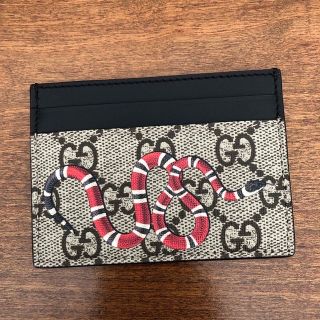 グッチ(Gucci)の楽天子様専用新品GUCCI カードケース　スネーク　箱リボン付き(名刺入れ/定期入れ)