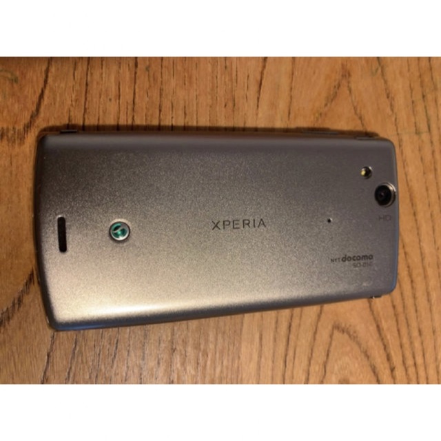 Xperia(エクスペリア)のXperia arc(SO-01C) 中古品 スマホ/家電/カメラのスマートフォン/携帯電話(スマートフォン本体)の商品写真