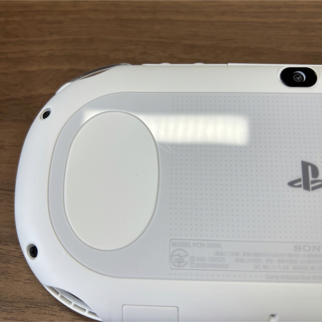 ☆本体美品☆ PlayStation Vita グレイシャーホワイト ☆本体美品☆ PlayStation Vita グレイシャーホワイト