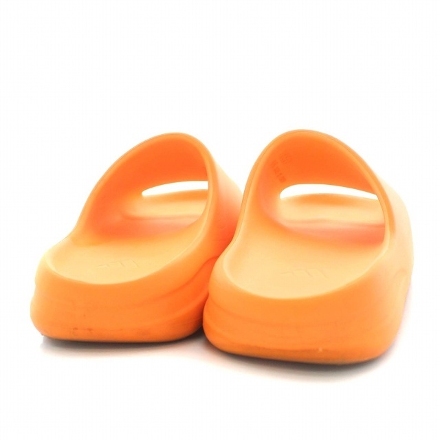 adidas(アディダス)のadidas YEEZY SLIDE Enflame Orange US9 27 メンズの靴/シューズ(サンダル)の商品写真