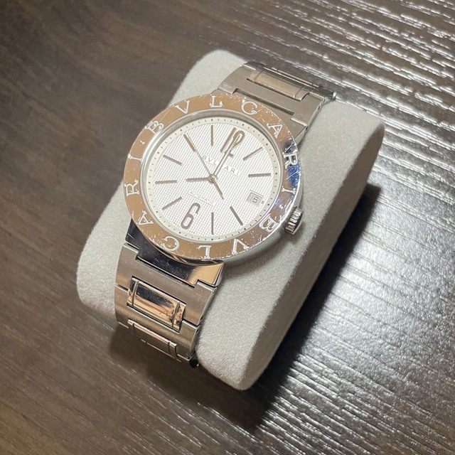 BVLGARI(ブルガリ)の中古 ブルガリ BVLGARI BB38SS シルバー メンズ 腕時計 メンズの時計(腕時計(アナログ))の商品写真