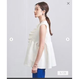UNITED ARROWS - ユナイテッドアローズ フリルニットベストの