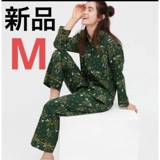 ユニクロ(UNIQLO)の完売品 新品 ユニクロ ディズニー パジャマ ソフトストレッチパジャマ M(パジャマ)