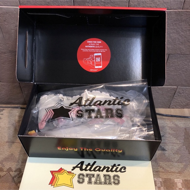 Atlantic STARS(アトランティックスターズ)のEU37ピンク&ライトグレー【新品】アトランティックスターズ　アジェナ レディースの靴/シューズ(スニーカー)の商品写真