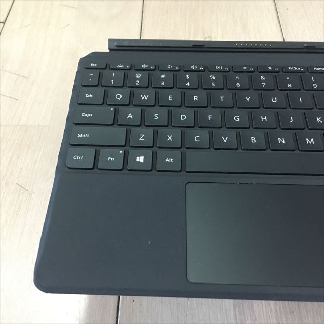 Microsoft(マイクロソフト)のSurface Go タイプ カバー(英語) Surface Go 1/2/3 スマホ/家電/カメラのPC/タブレット(PC周辺機器)の商品写真