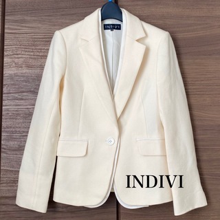 インディヴィ(INDIVI)のINDIVI  ウールテーラードジャケット　日本製　フォーマル(テーラードジャケット)