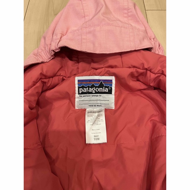 patagonia(パタゴニア)のパタゴニア　ベビー　雪遊びワンピース18m キッズ/ベビー/マタニティのキッズ/ベビー/マタニティ その他(その他)の商品写真