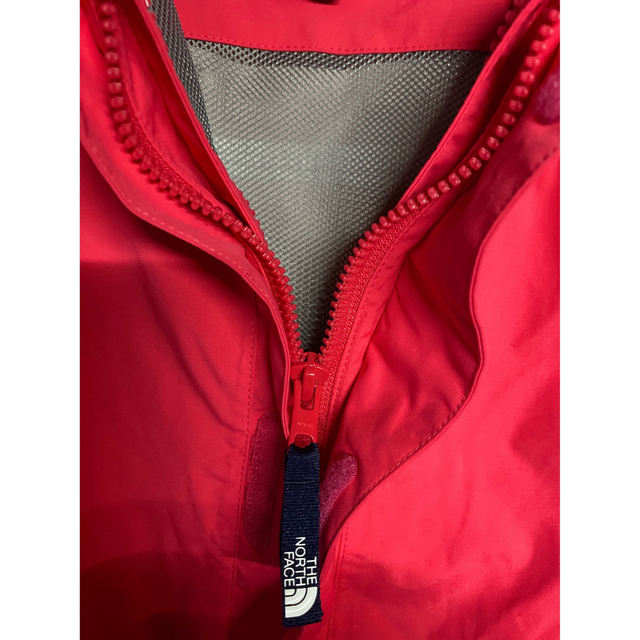 THE NORTH FACE(ザノースフェイス)のTHE NORTH FACE ナイロンJKT  ピンク　150 キッズ/ベビー/マタニティのキッズ服女の子用(90cm~)(ジャケット/上着)の商品写真