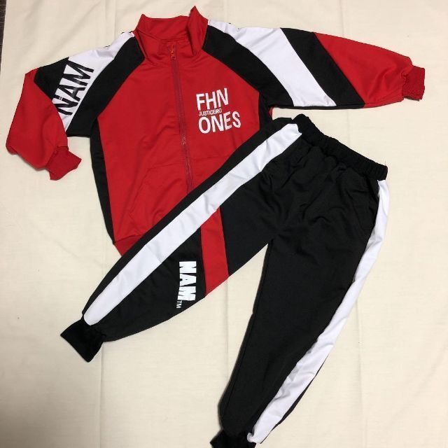 キッズ　セットアップ 男の子 ジャージ セット　韓国　かっこいい　子供　スポーツ キッズ/ベビー/マタニティのキッズ服男の子用(90cm~)(その他)の商品写真