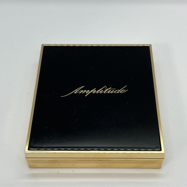 Amplitude(アンプリチュード)のアンプリチュード　コンスピキュアスアイズ　03ライトブラウン コスメ/美容のベースメイク/化粧品(アイシャドウ)の商品写真