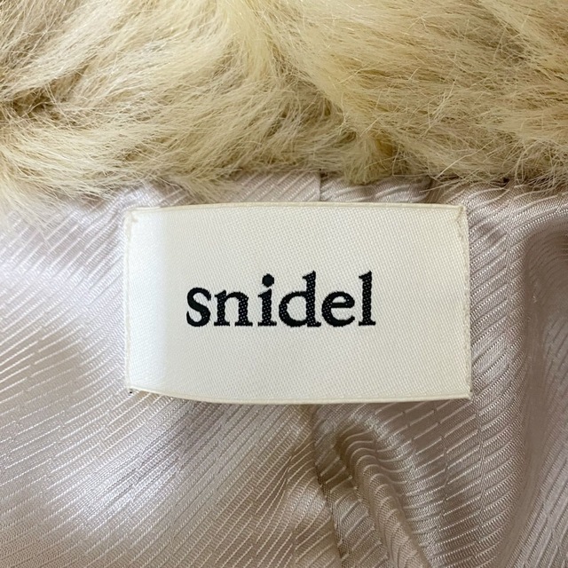 SNIDEL(スナイデル)の【SNIDEL】美品  ファーコート  ファージャケット レディースのジャケット/アウター(毛皮/ファーコート)の商品写真