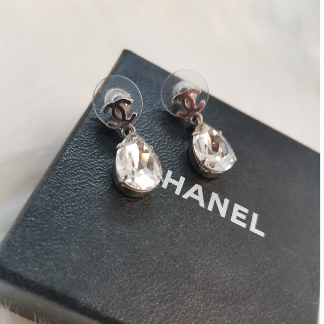 CHANEL(シャネル)のCHANEL シャネル ピアス　ティアドロップ レディースのアクセサリー(ピアス)の商品写真