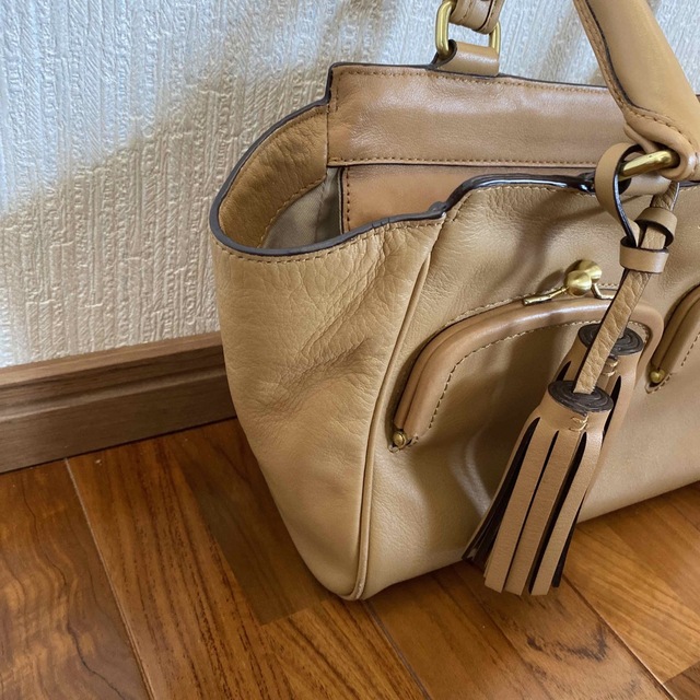 COACH(コーチ)のCOACH コーチ ハンドバッグ　ベージュ レディースのバッグ(ハンドバッグ)の商品写真