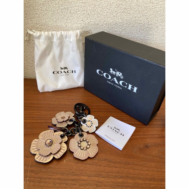 【新品未使用】COACH ティーローズ ミックス バッグ チャーム