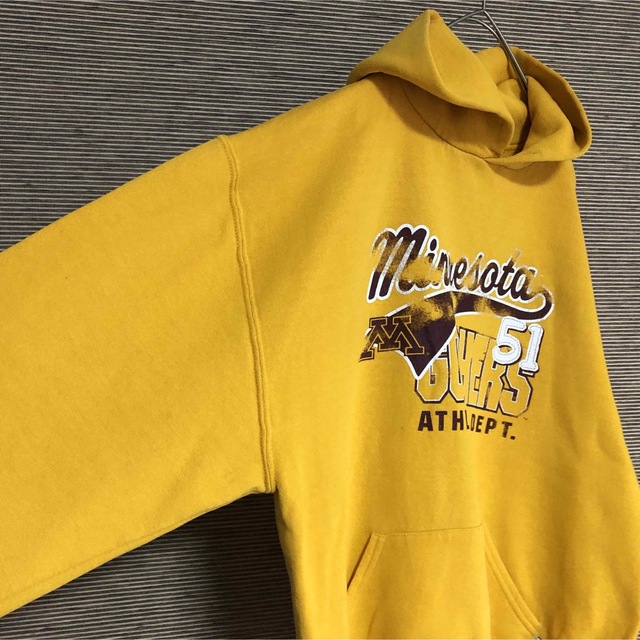 Russell Athletic ラッセルアスレチック】プルオーバーパーカー カレッジロゴ ミネソタ大学 黄色88の通販 by そろばん ラッセル プルオーバー テキサス 激レア マイナーチーム 野球 MLB カレッジ