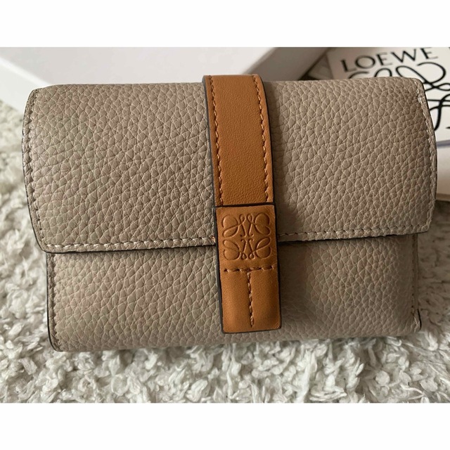 LOEWE ロエベ スモールバーティカルウォレット ブラック