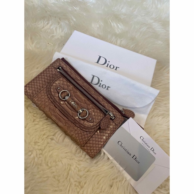 Dior(ディオール)の❤️DIOR ディオール　限定品　パイソン　長財布　クラッチ　ポーチ レディースのファッション小物(財布)の商品写真