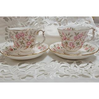 ロイヤルコペンハーゲン(ROYAL COPENHAGEN)のレア希少ロイヤルアルバート royal albertチンツピンクブロケード(食器)