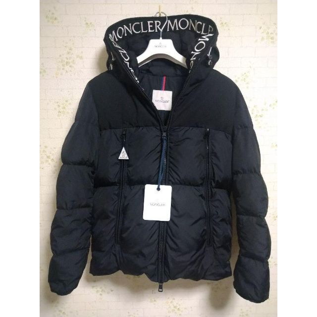 期間限定キャンペーン - MONCLER !ビッグサイズ 未使用に近い