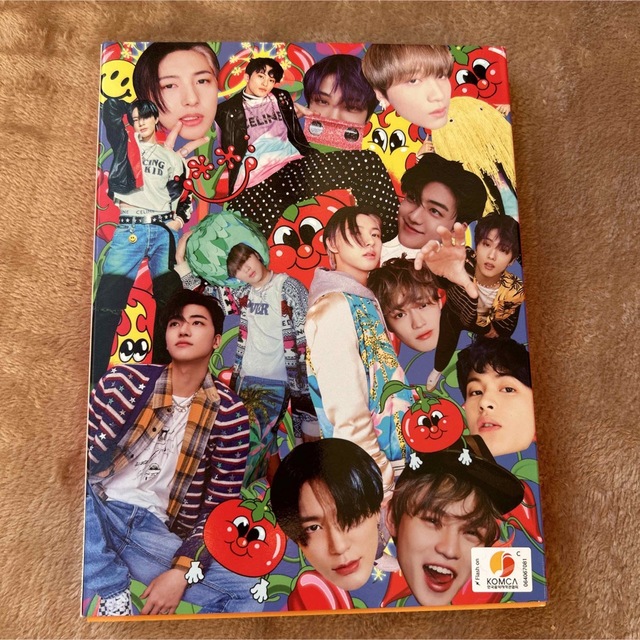 NCT DREAM. HOT SAUCE アルバム　CD エンタメ/ホビーのCD(K-POP/アジア)の商品写真