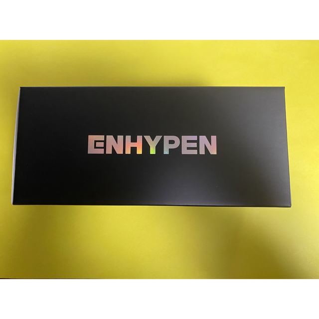 ENHYPEN エンハイフン エナイプン  ペンライト　新品 エンタメ/ホビーのタレントグッズ(アイドルグッズ)の商品写真