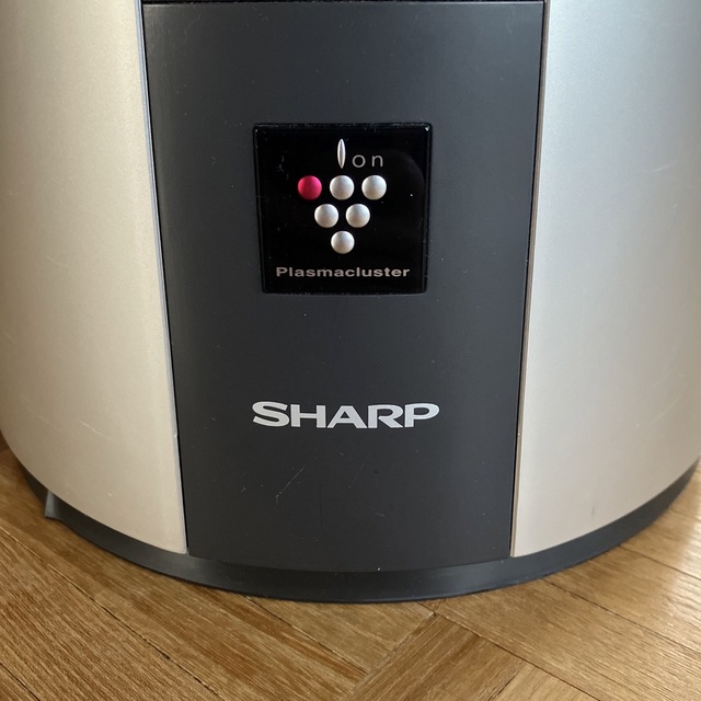 SHARP(シャープ)のSHARP プラズマクラスタースリムイオンファン HOT&COOL スマホ/家電/カメラの生活家電(空気清浄器)の商品写真