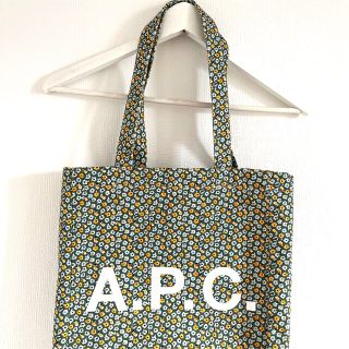 ◇A.P.C◇パイソン型押し ショルダーバッグ イエロー 希少