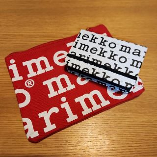 マリメッコ(marimekko)のマリメッコ カードケース  ポーチ2点セット(ノベルティグッズ)