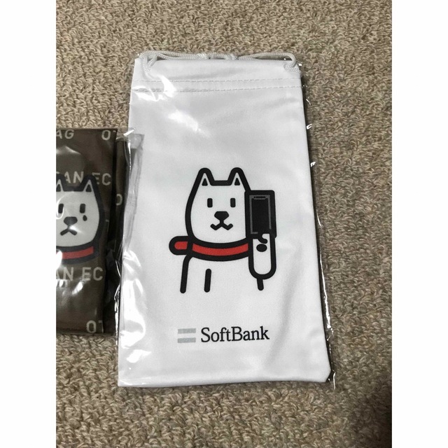 Softbank(ソフトバンク)のお父さんエコバッグ　お父さんスマホ巾着 エンタメ/ホビーのコレクション(ノベルティグッズ)の商品写真
