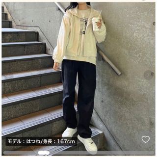 ザラ(ZARA)のRiLi ワイドタックデニム(デニム/ジーンズ)