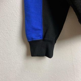 Supreme - 【人気トリコロール】SupremeSweatshirt 18fw刺繍ロゴ古着M