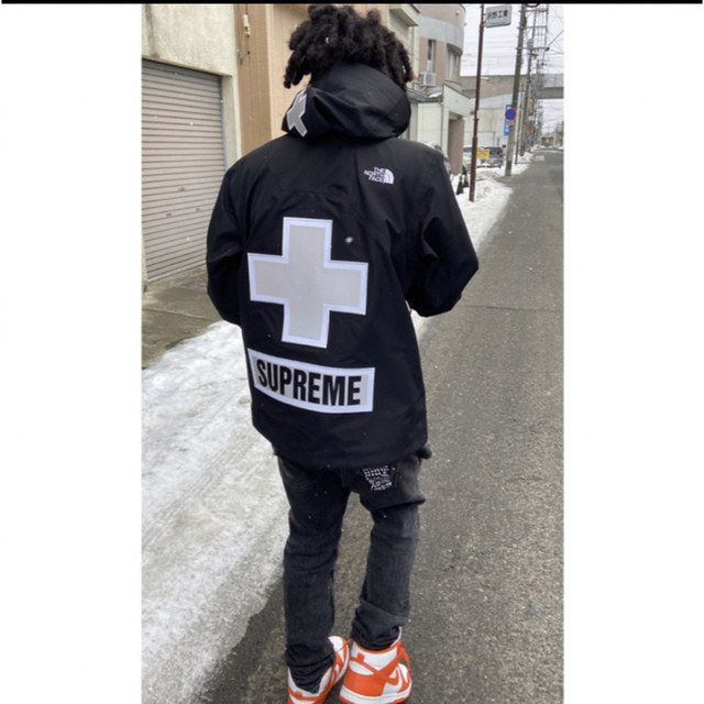 激レア／Supreme x The North Face Coaches JKT