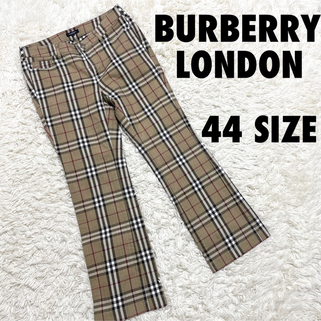 BURBERRY - バーバリー　ロンドン　ノバチェック柄　チノパン  44サイズ