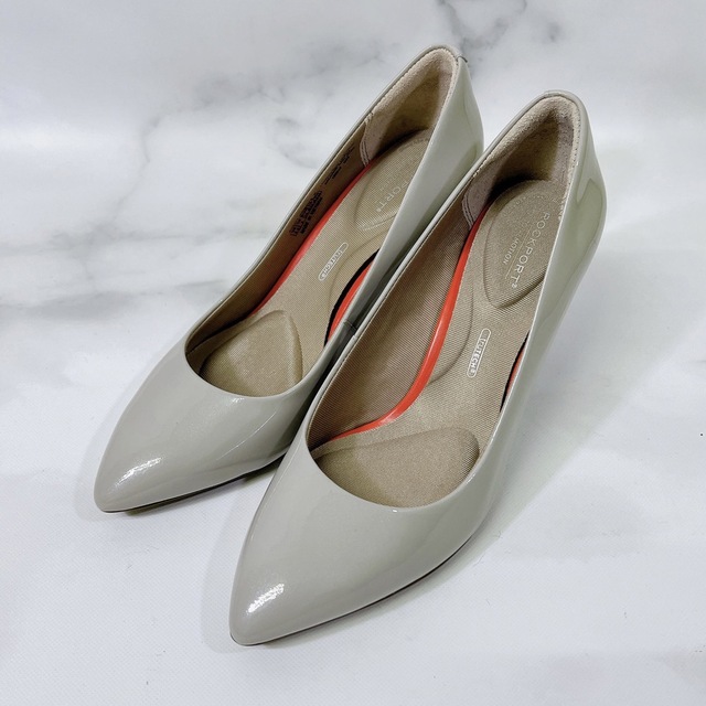 ROCKPORT - 【新品未使用】ROCKPORT ポインテッド エナメルパンプス ROCKPORT - 【新品未使用】ROCKPORT ポインテッド エナメルパンプス