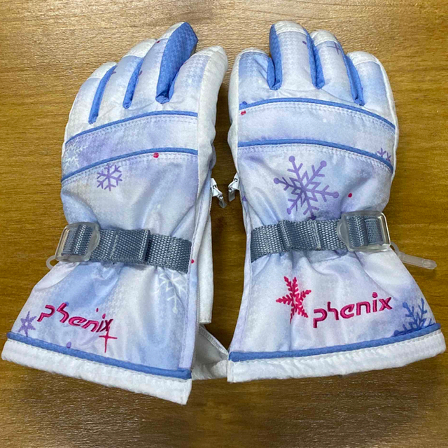 phenix(フェニックス)のスキー　スノーボード　子ども用手袋 スポーツ/アウトドアのスポーツ/アウトドア その他(ウインタースポーツ)の商品写真