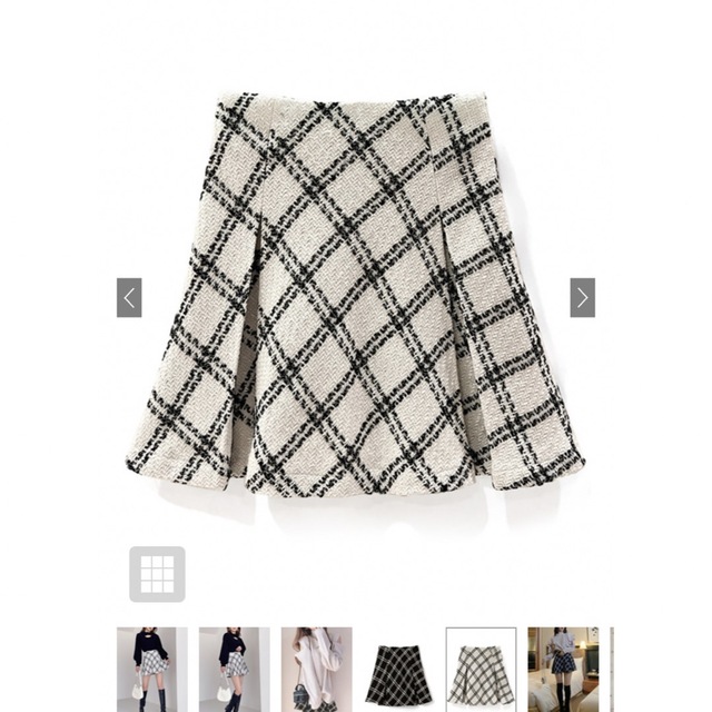 GRL(グレイル)の♡ GRL フレアミニスカート（白）♡ レディースのスカート(ミニスカート)の商品写真