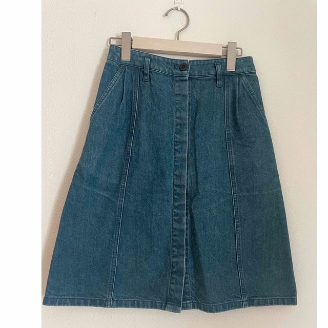 A.P.C(アーペーセー)のA.P.Cデニムスカート　膝丈 レディースのスカート(ひざ丈スカート)の商品写真