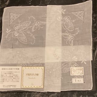 スワトウ　汕頭　手刺繍　ハンカチーフ　蝶(その他)